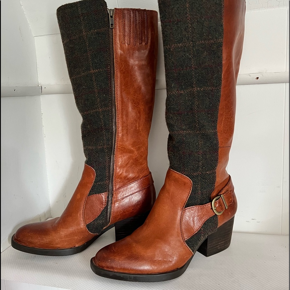 Born tall boots size 9